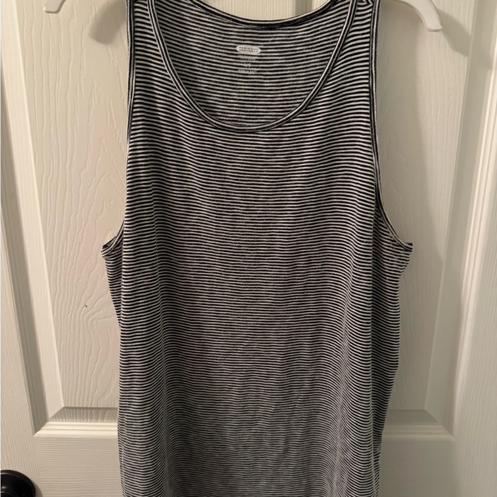 Old Navy Gray Black and White Striped Relaxed Tank Top